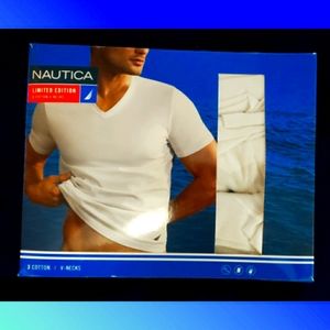 BRAND NEW in BOX Men's Nautica 3 PACK Vneck cottont shirts